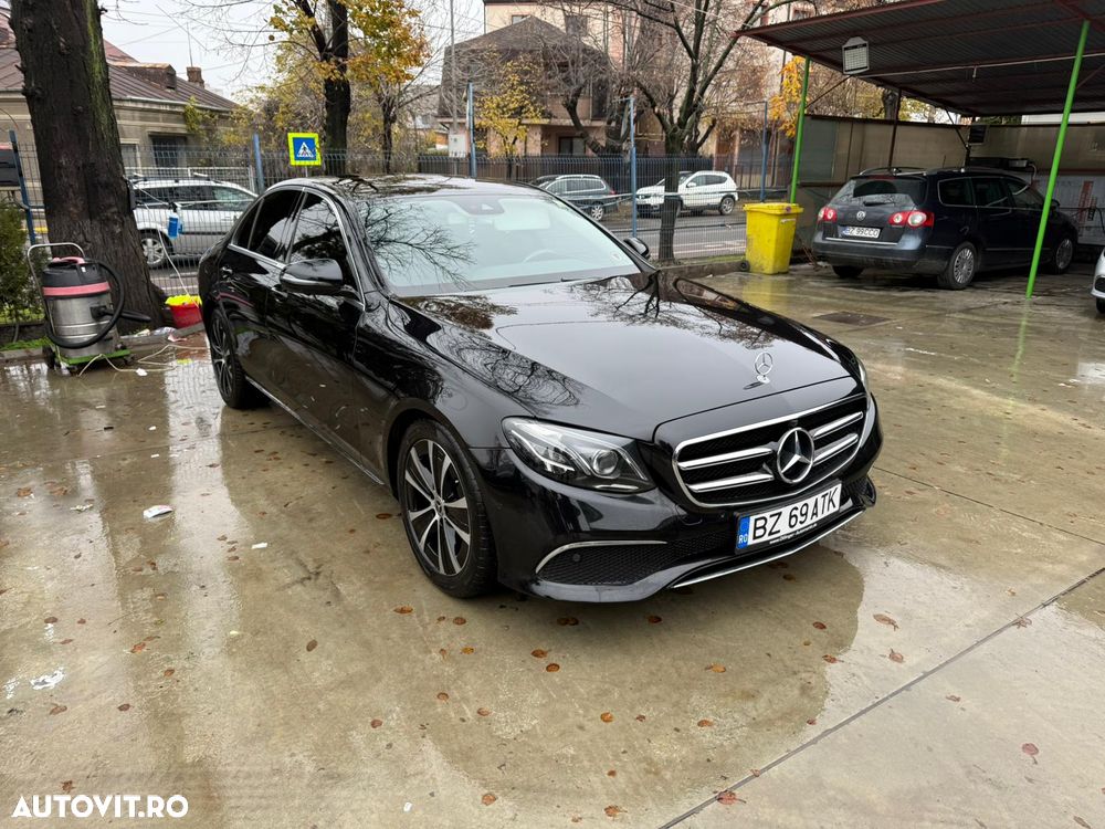 MERCEDES-BENZ E-Class
