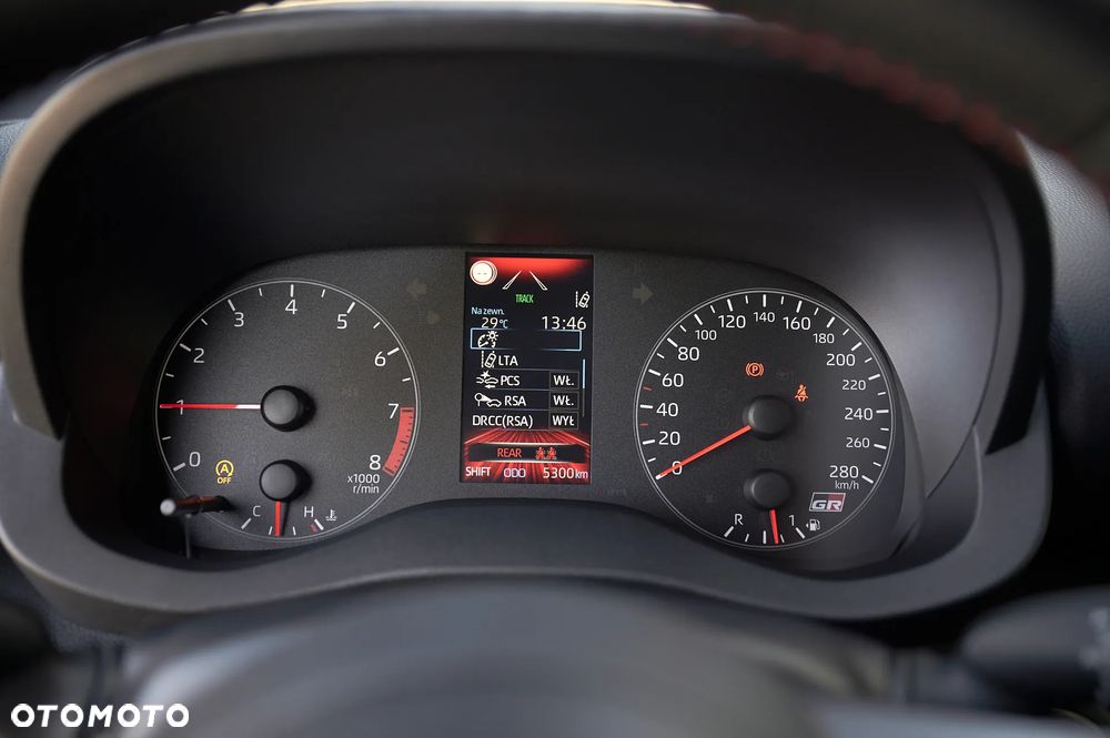 Toyota Yaris GR 1.6 Dynamic - 31