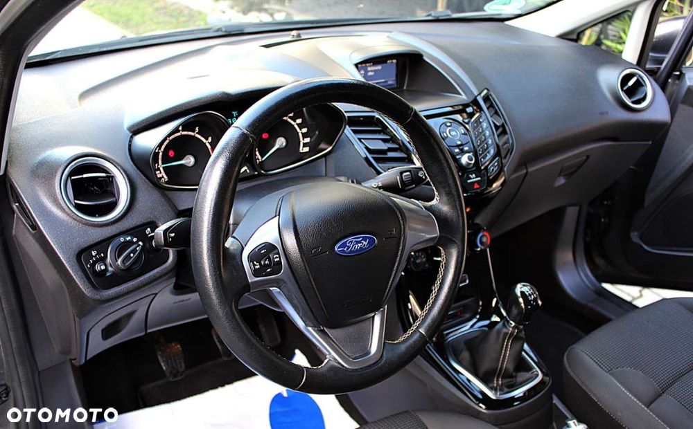 Ford Fiesta - 9