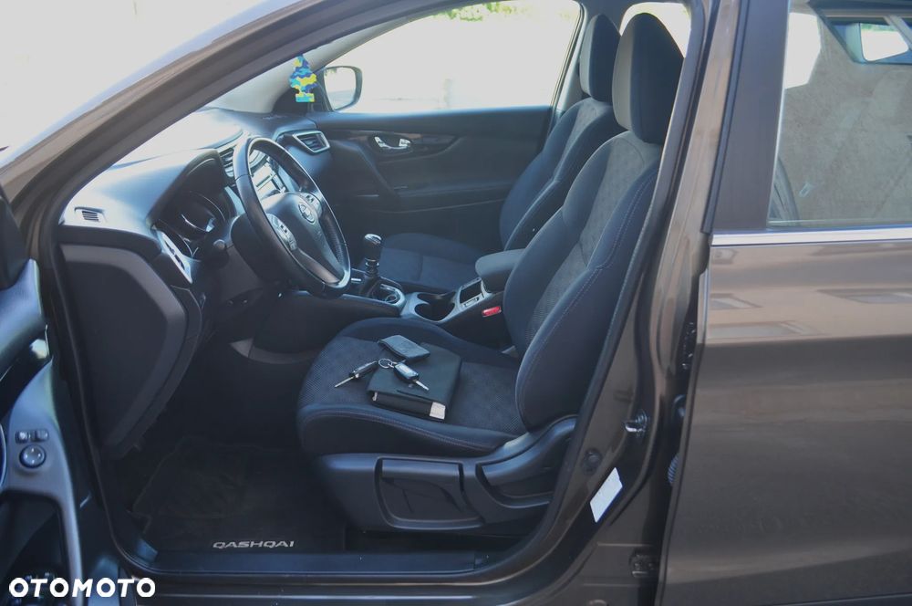 Nissan Qashqai - 23