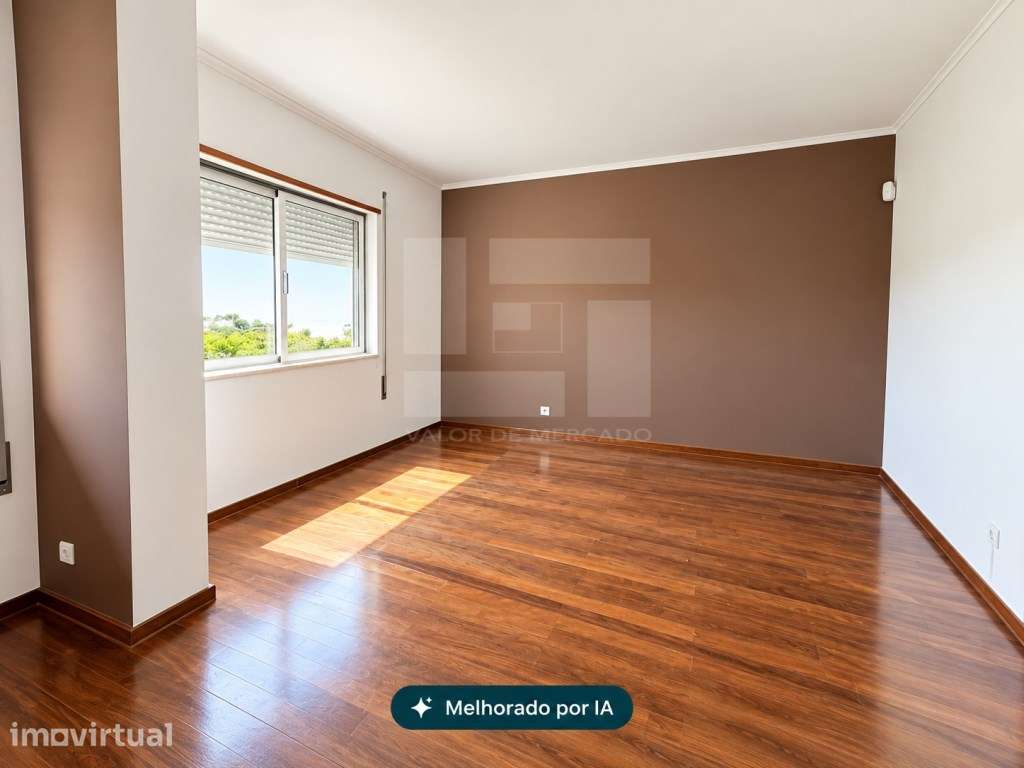 Moradia T4 com Quintal em Estoi - A 10 Minutos de Faro - Grande imagem: 4/4