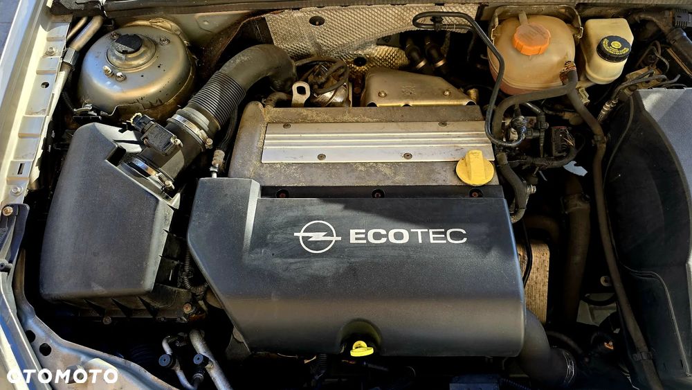 Opel Vectra 2.0 Turbo Cosmo - 27