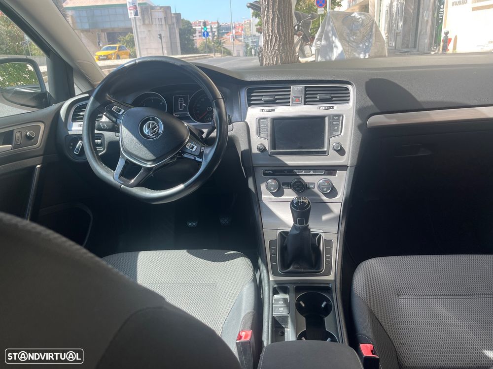 VW Golf Variant 1.6 TDi BlueMotion Confortline - 9