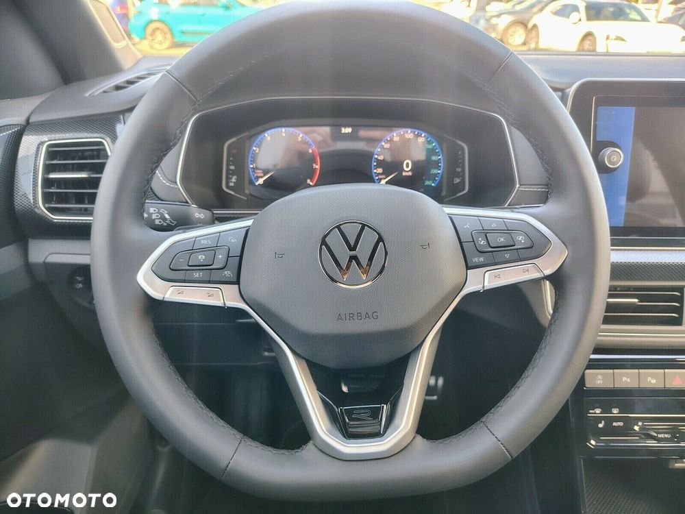 Volkswagen T-Cross - 11
