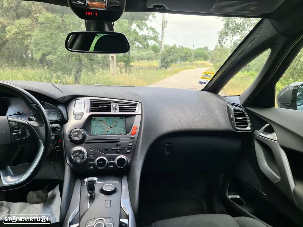 Citroën DS5 2.0 HDi Hybrid4 Sport Chic CMP6 - 16