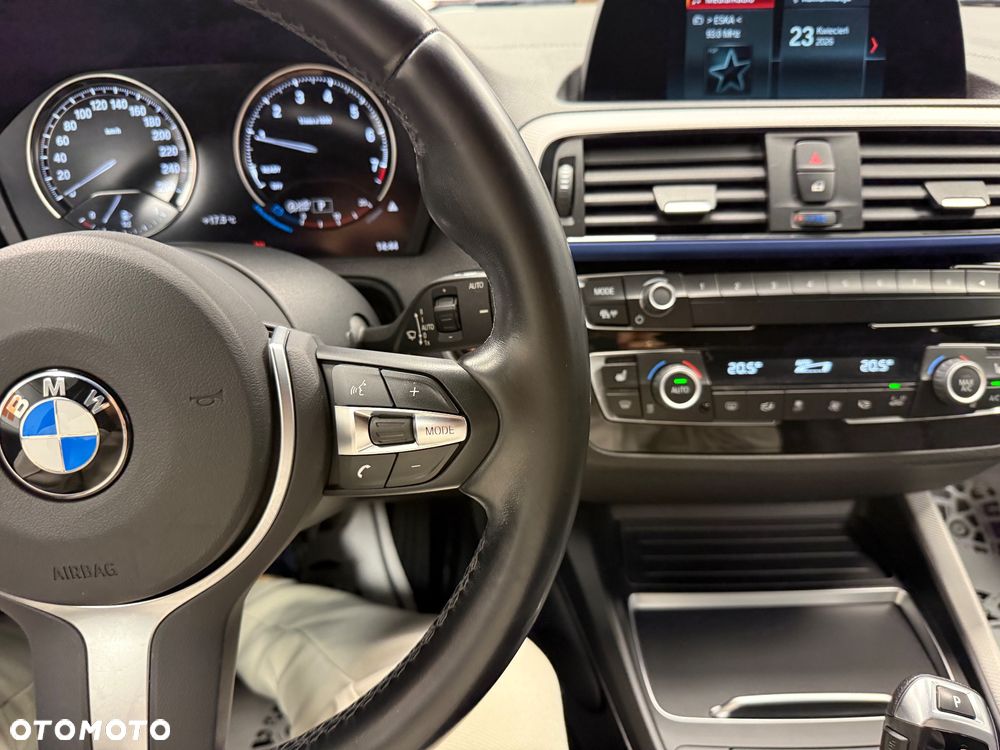 BMW Seria 1 118i - 16