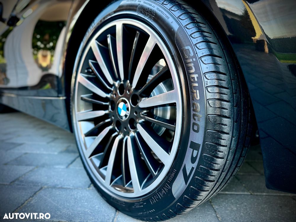 BMW Seria 3 320d Aut. Luxury Line - 26