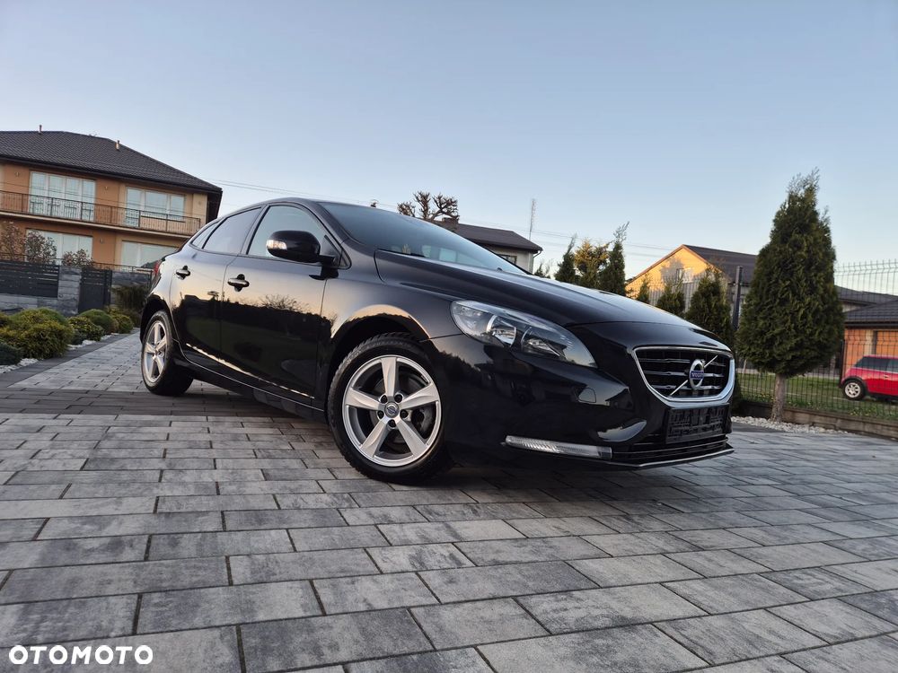 Volvo V40 D2 - 2