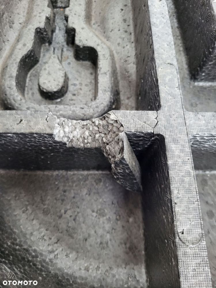 zestaw naprawczy pianka koła zapasowego ford c-max mk2 - 3