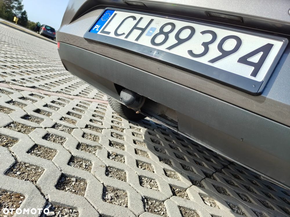 Seat Leon 2.0 TDI DPF Start&Stop DSG Style - 24