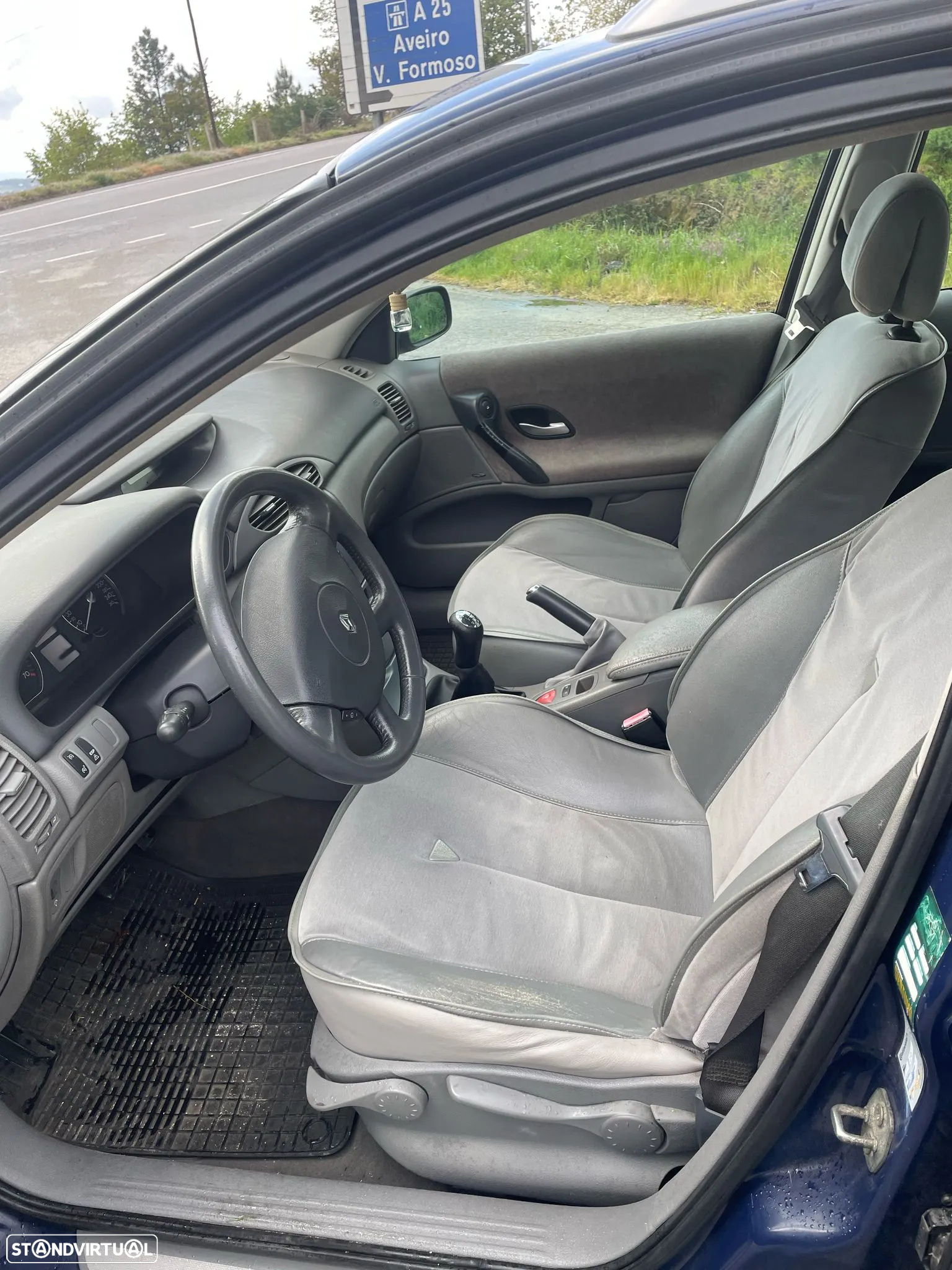 Renault Laguna Break 1.6 Privilège - 6