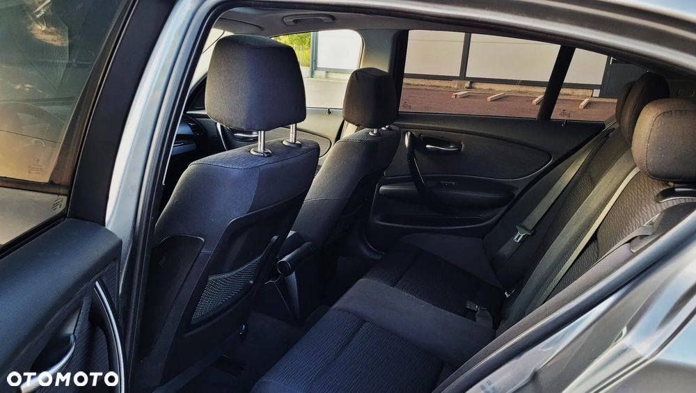 BMW Seria 1 118d - 13