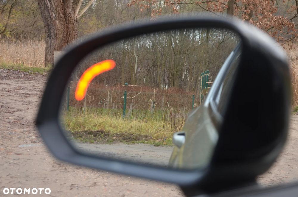 Volvo XC 40 B5 B AWD Ultimate Dark - 24