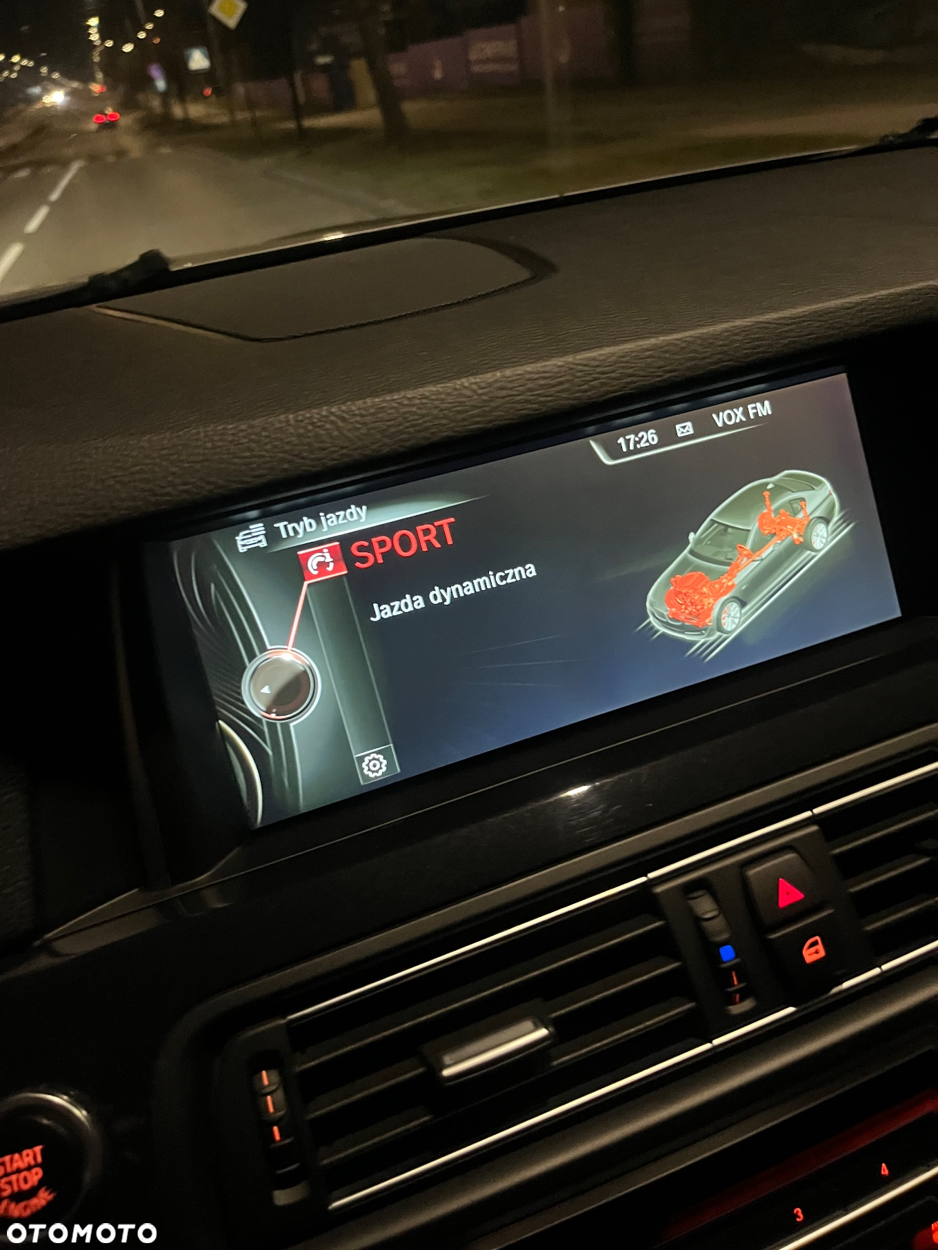 BMW Seria 5 520d Sport Line - 25