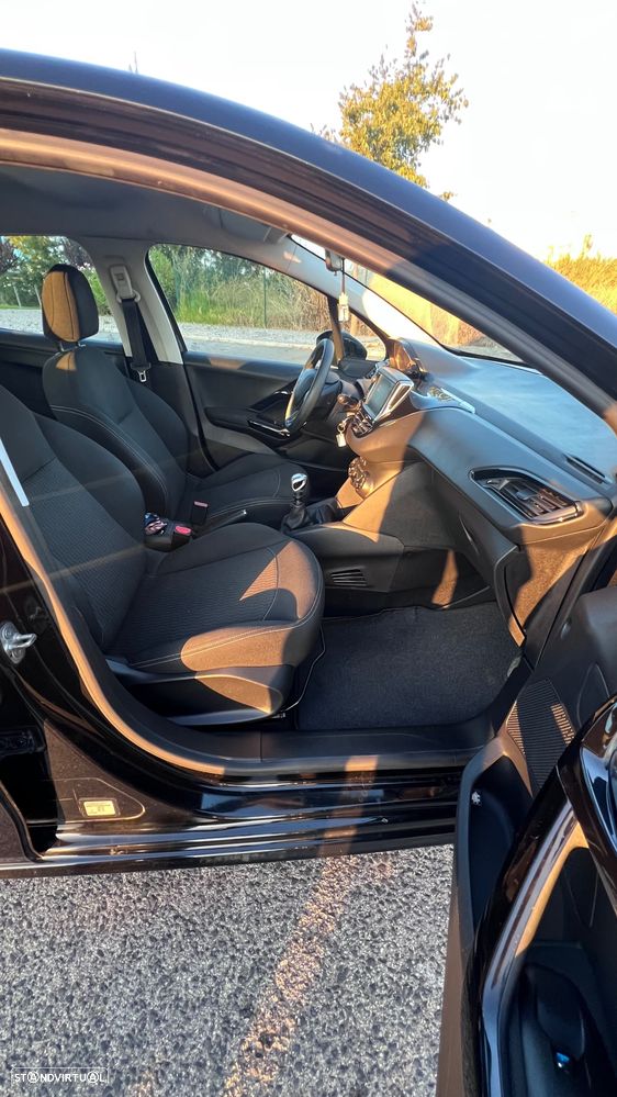 Peugeot 208 1.5 BlueHDi Active - 5