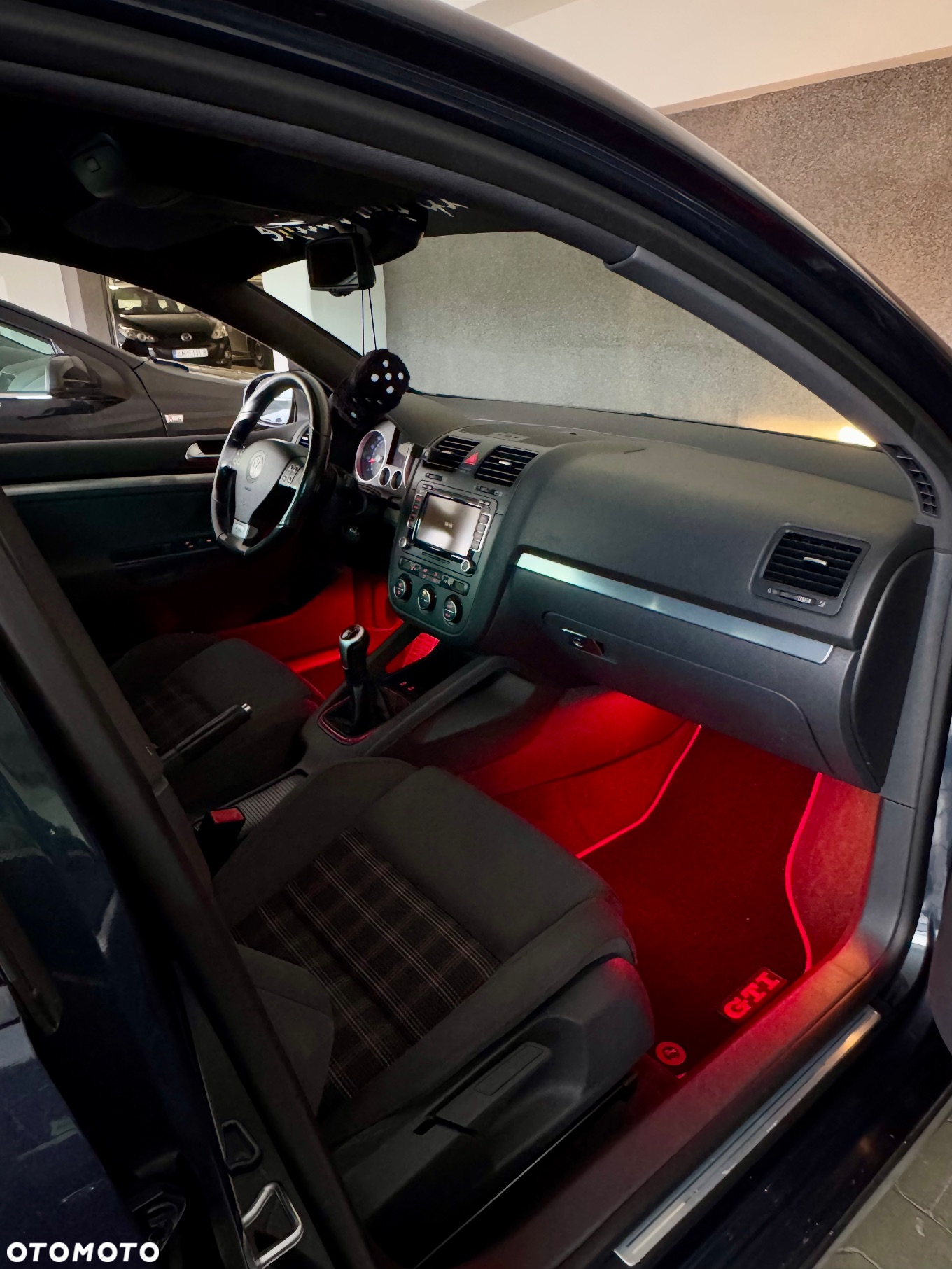 Volkswagen Golf V 2.0 TSI GTI - 11
