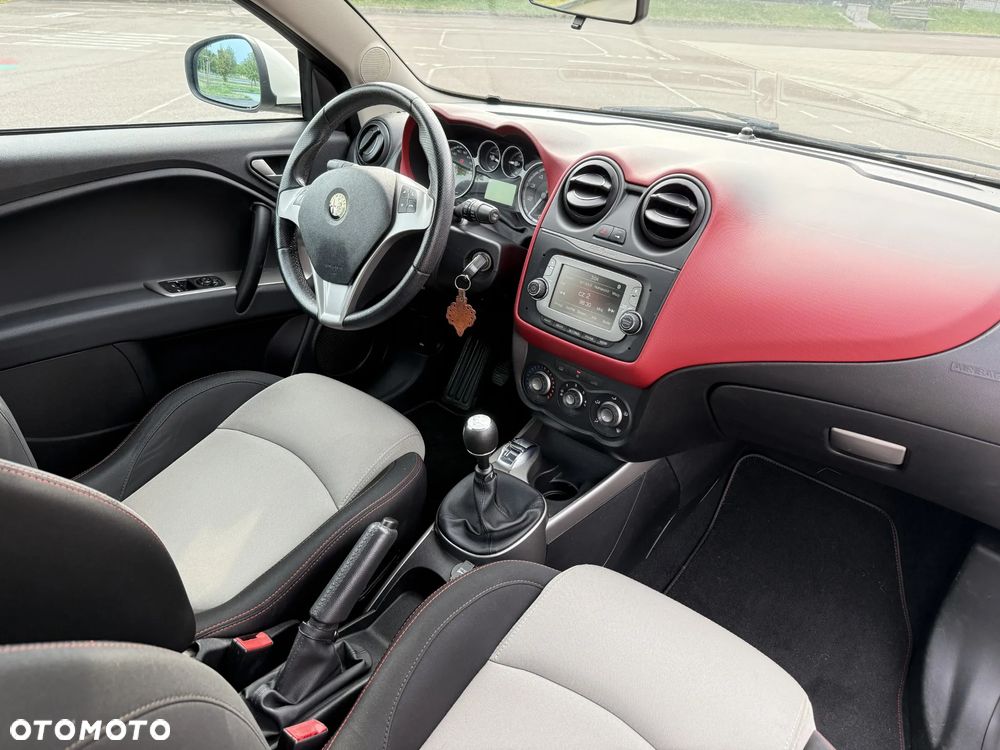 Alfa Romeo Mito 1.4 TB MultiAir Distinctive S&S - 14