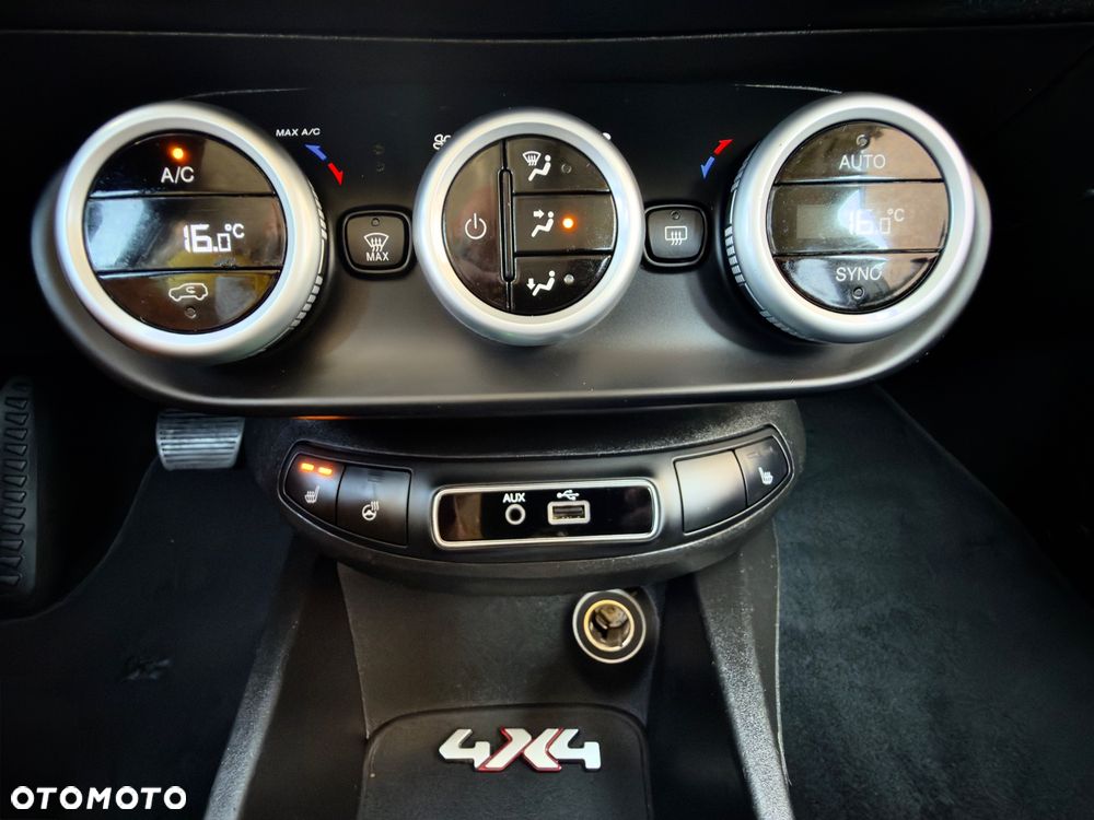 Fiat 500X 1.4 MultiAir Automatik 4x4 S&S Cross Plus - 29