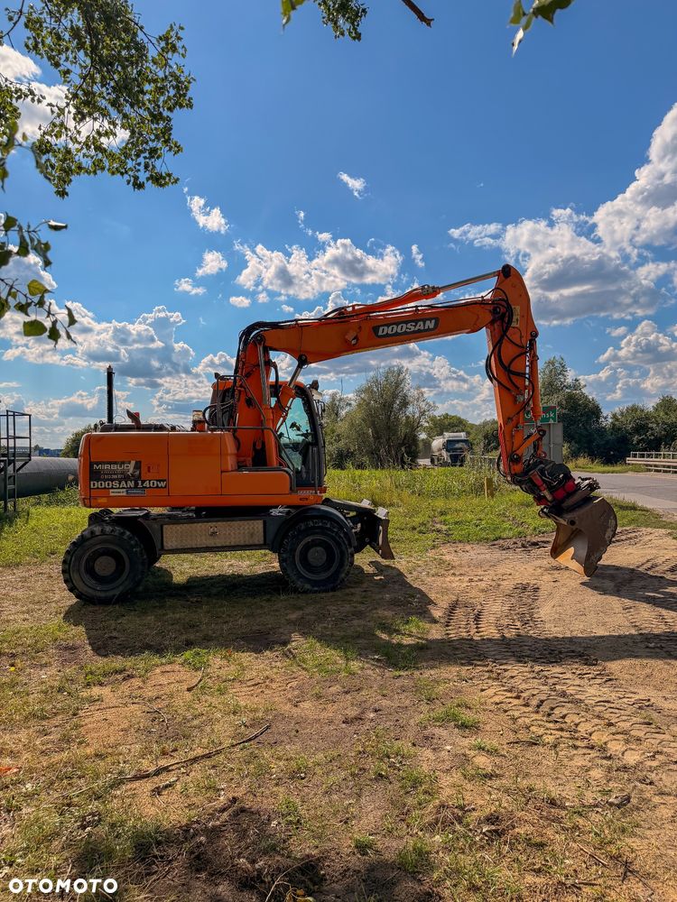 Doosan 140W - 3