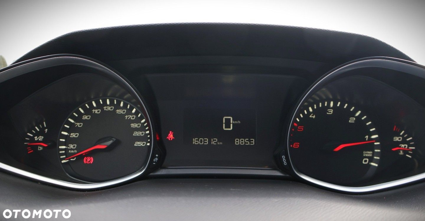Peugeot 308 - 22