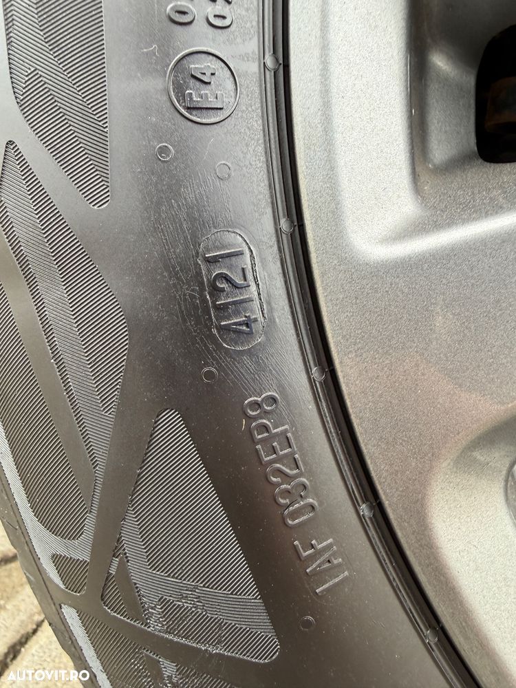 Ford Kuga 2.5 Duratec PHEV ST Line X - 9