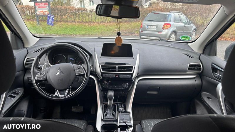 Mitsubishi Eclipse-Cross 1.5-litre 16-valve DOHC MIVEC 4X4 Intense+ Aut. - 4