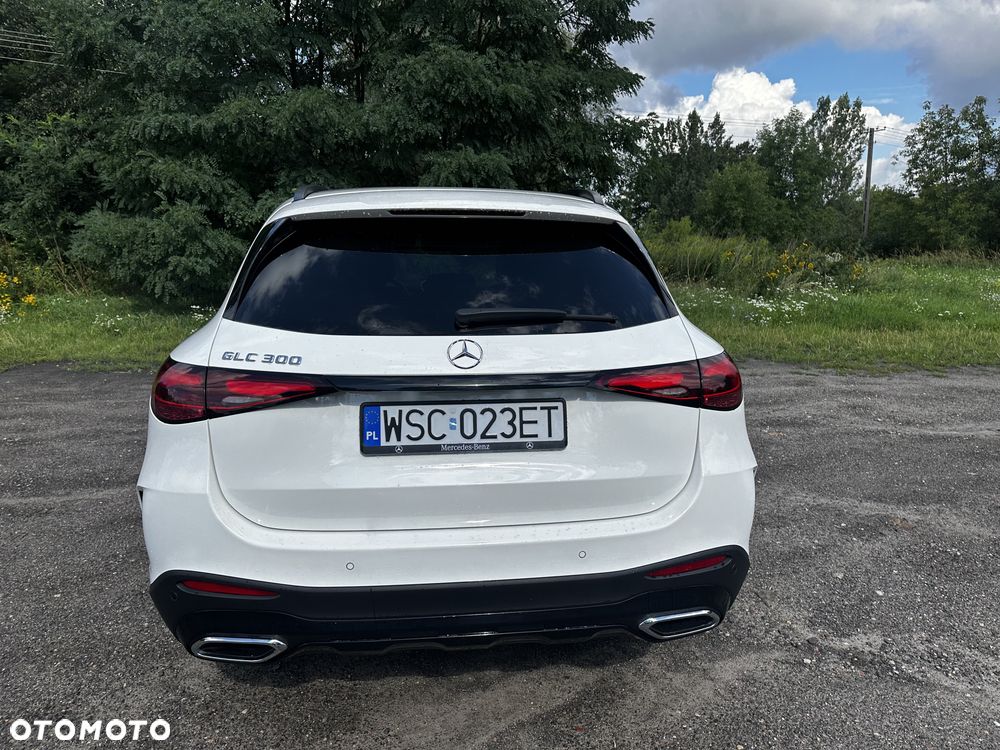 Mercedes-Benz GLC - 9