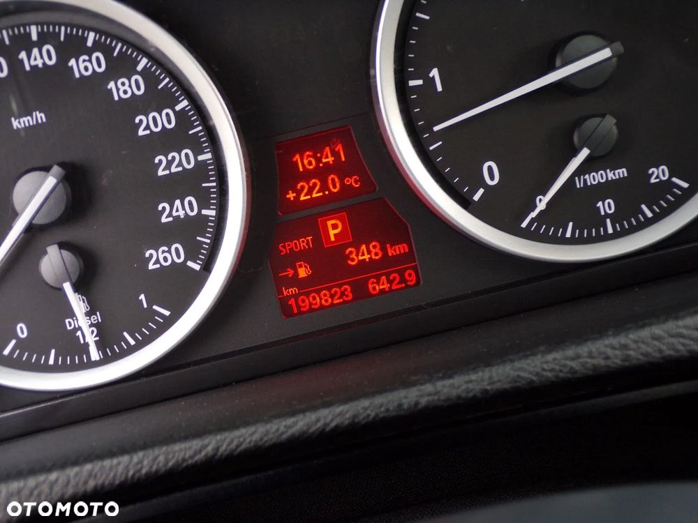 BMW X6 xDrive40d Edition Exclusive - 19