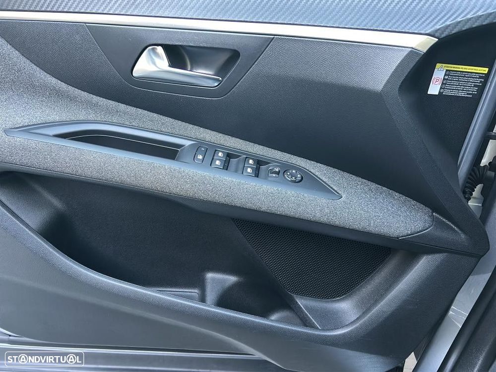 Peugeot 3008 - 15