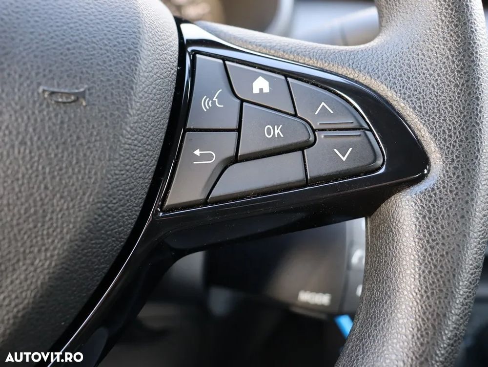 Dacia Logan TCe 90 Essential - 14