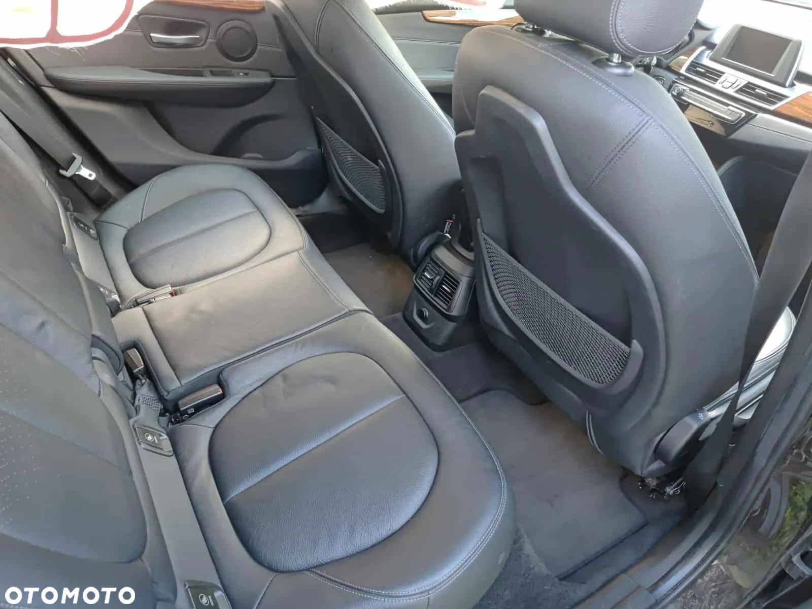 BMW Seria 2 218i Active Tourer - 15