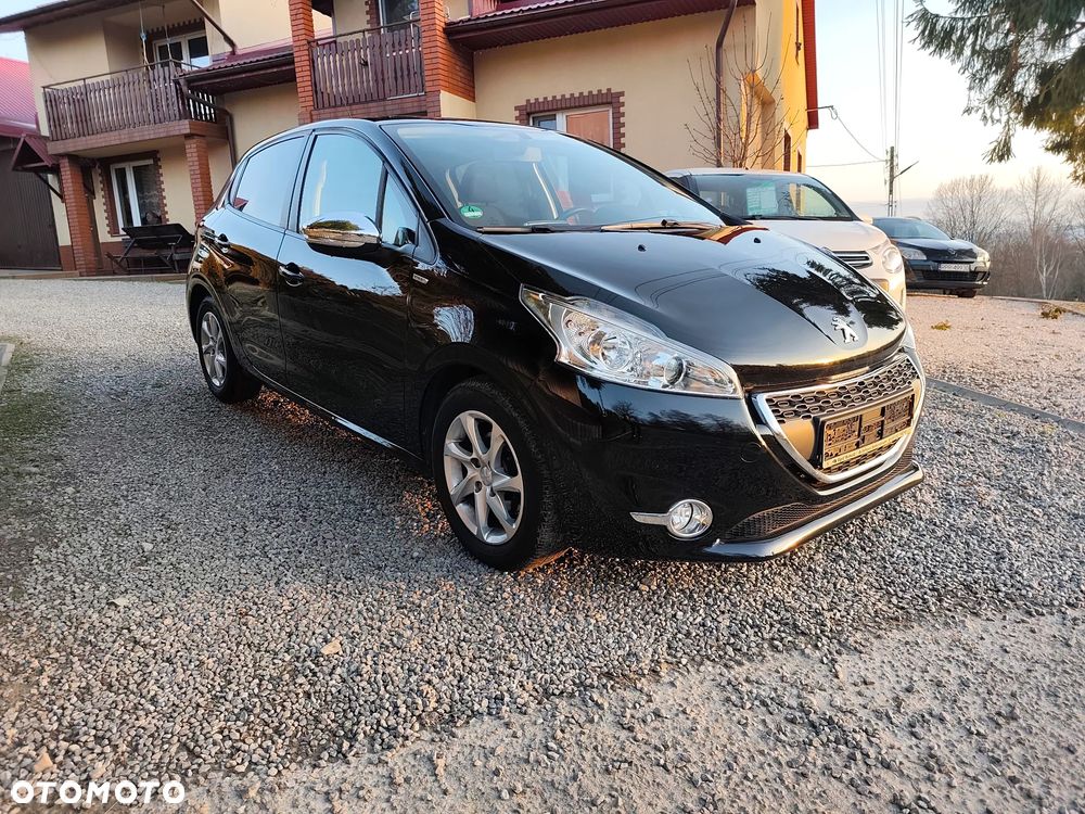 Peugeot 208 82 PureTech Style - 3
