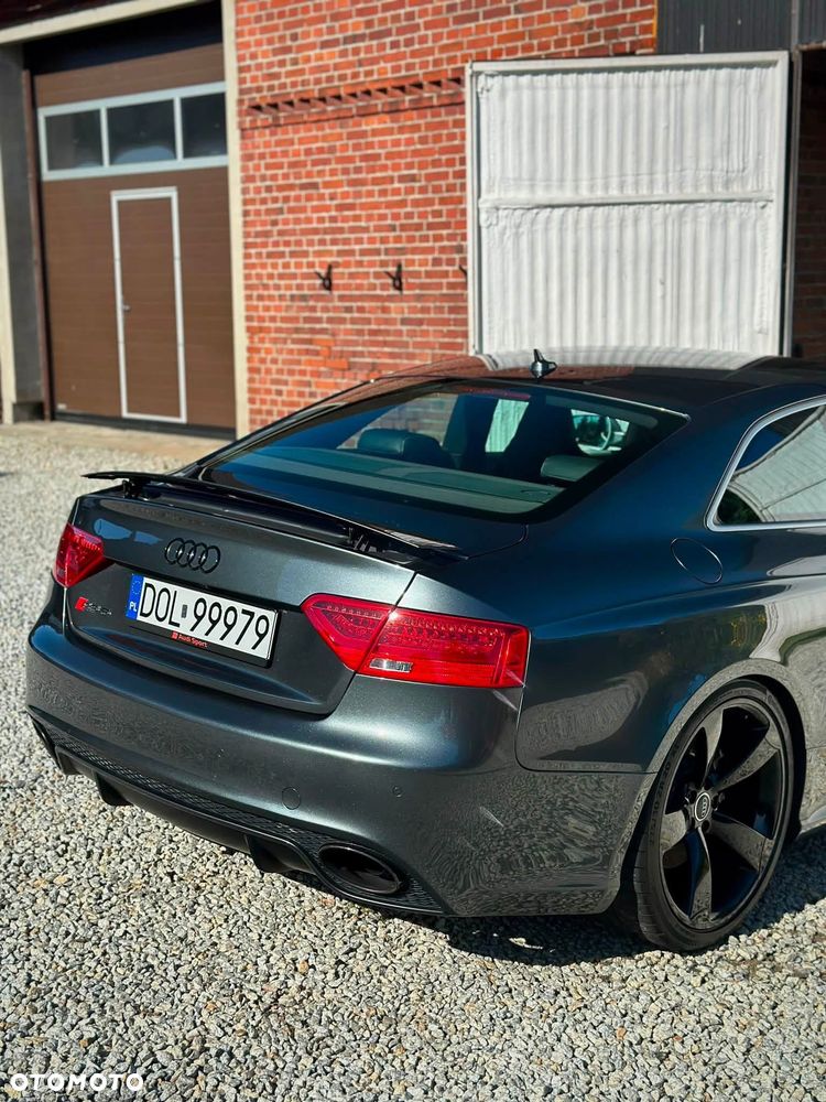 Audi RS5 Coupé Standard - 8