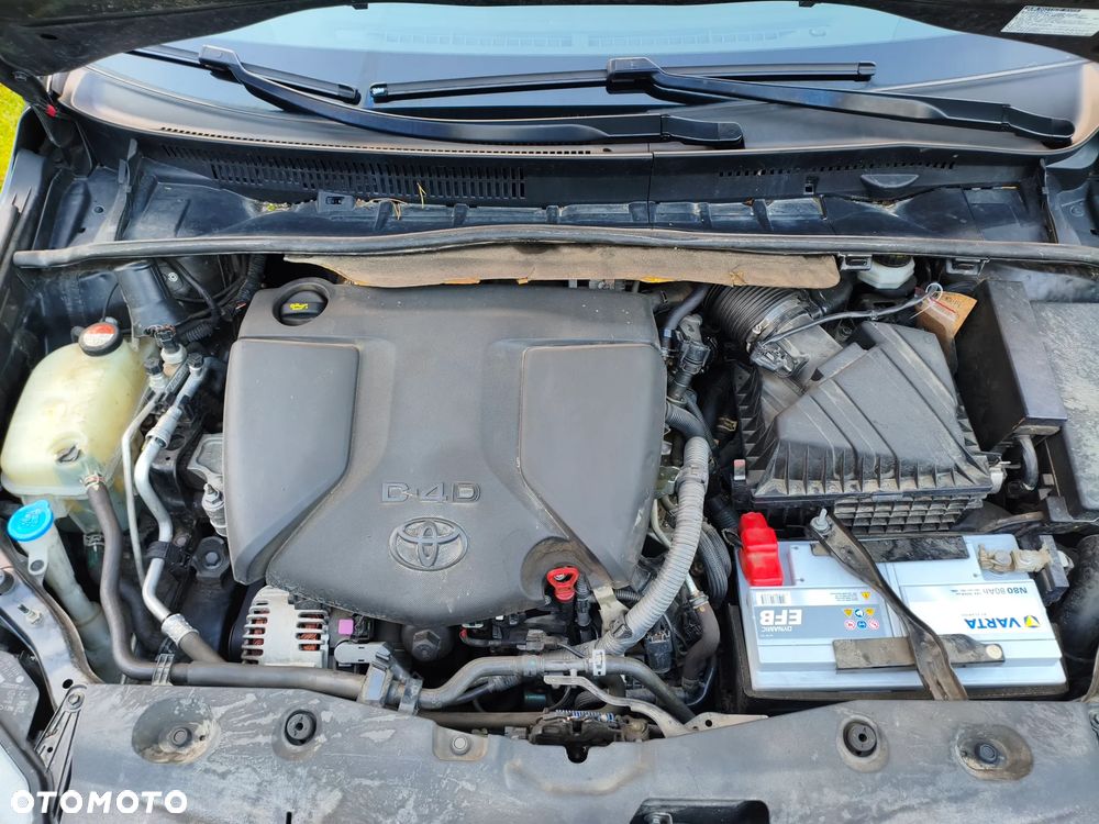 Toyota Avensis 2.0 D-4D Prestige - 15