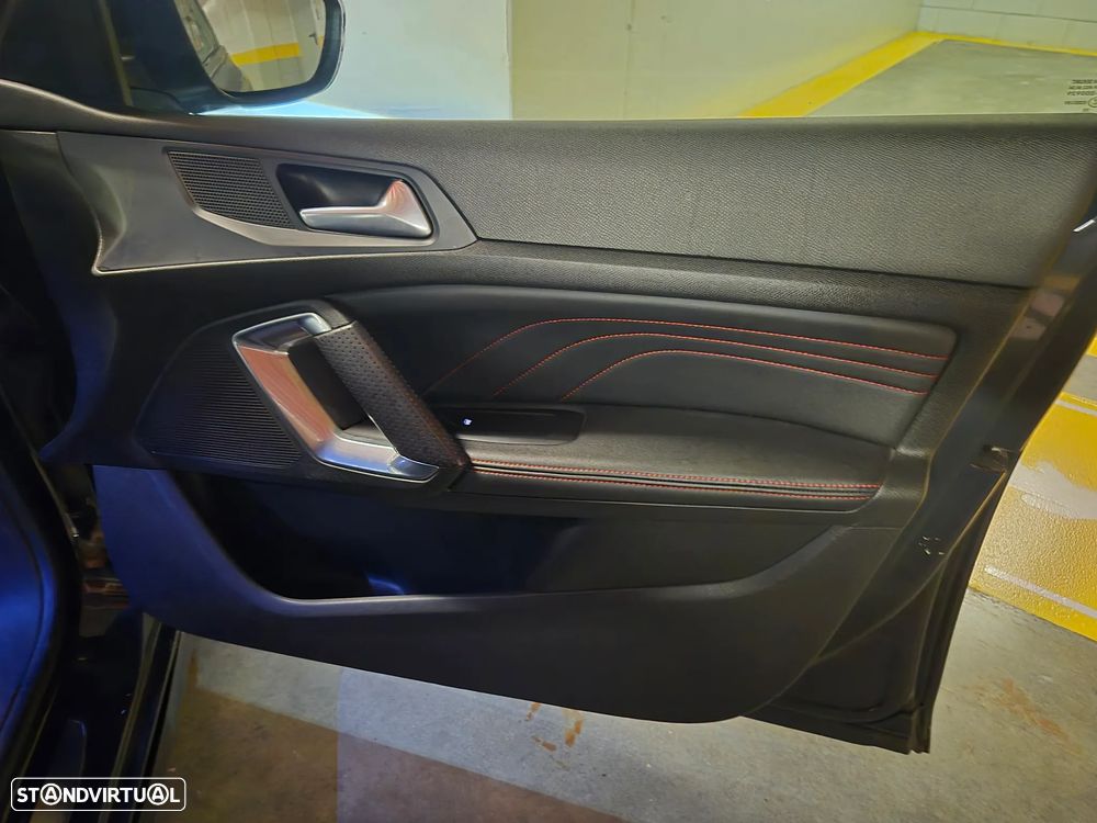 Peugeot 308 SW BlueHDi 120 EAT6 Stop & Start GT-Line Edition - 45