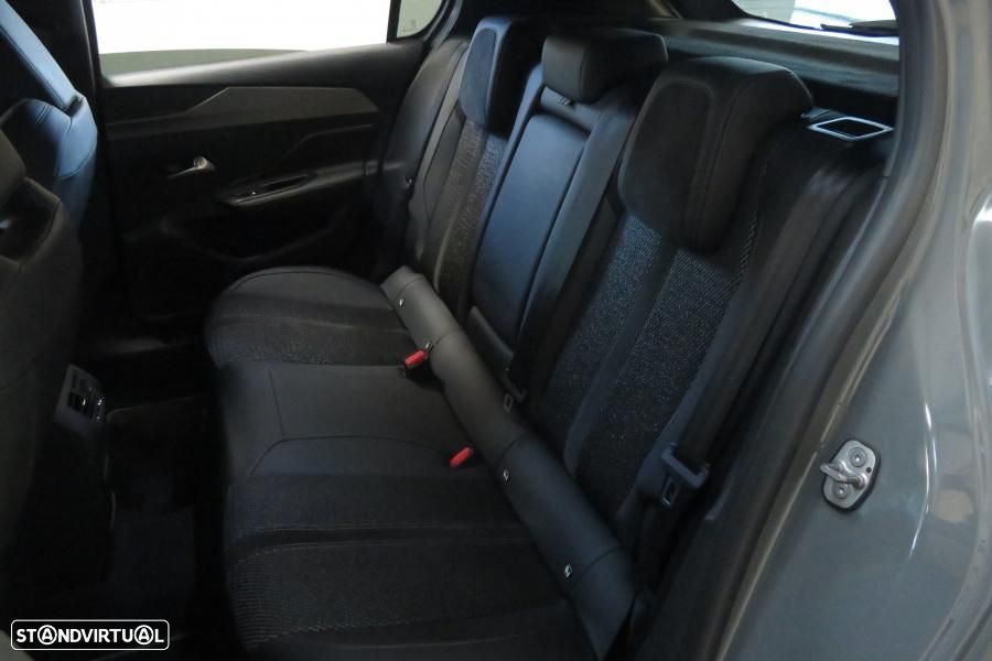 Peugeot 308 1.6 Hybrid GT e-EAT8 - 26