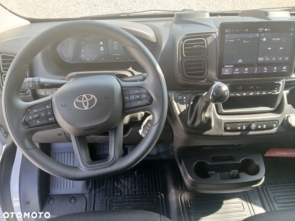 Toyota PROACE MAX Van z zabudową izotermiczną. - 35