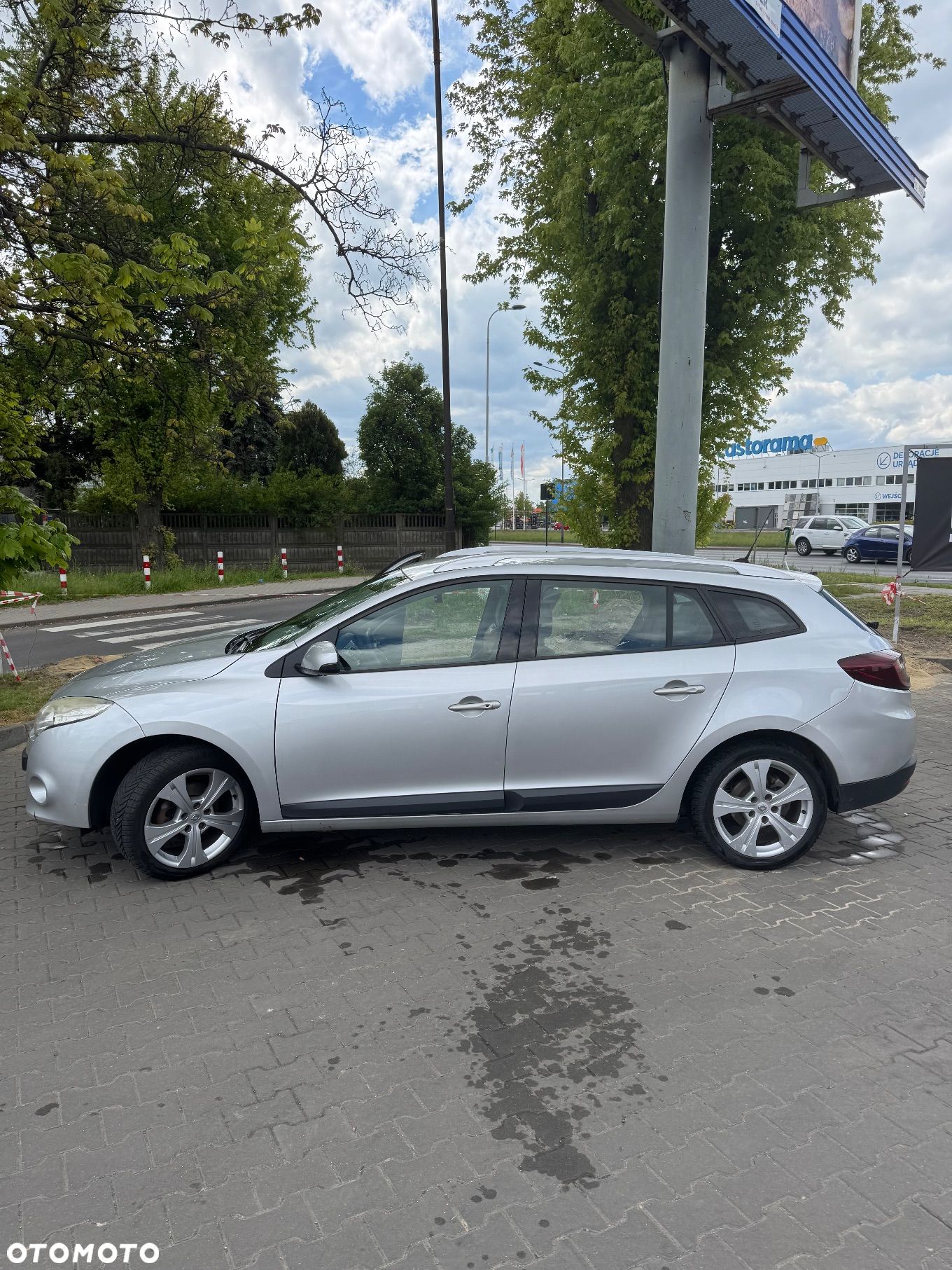 Renault Megane 1.9 dCi Color Edition - 1