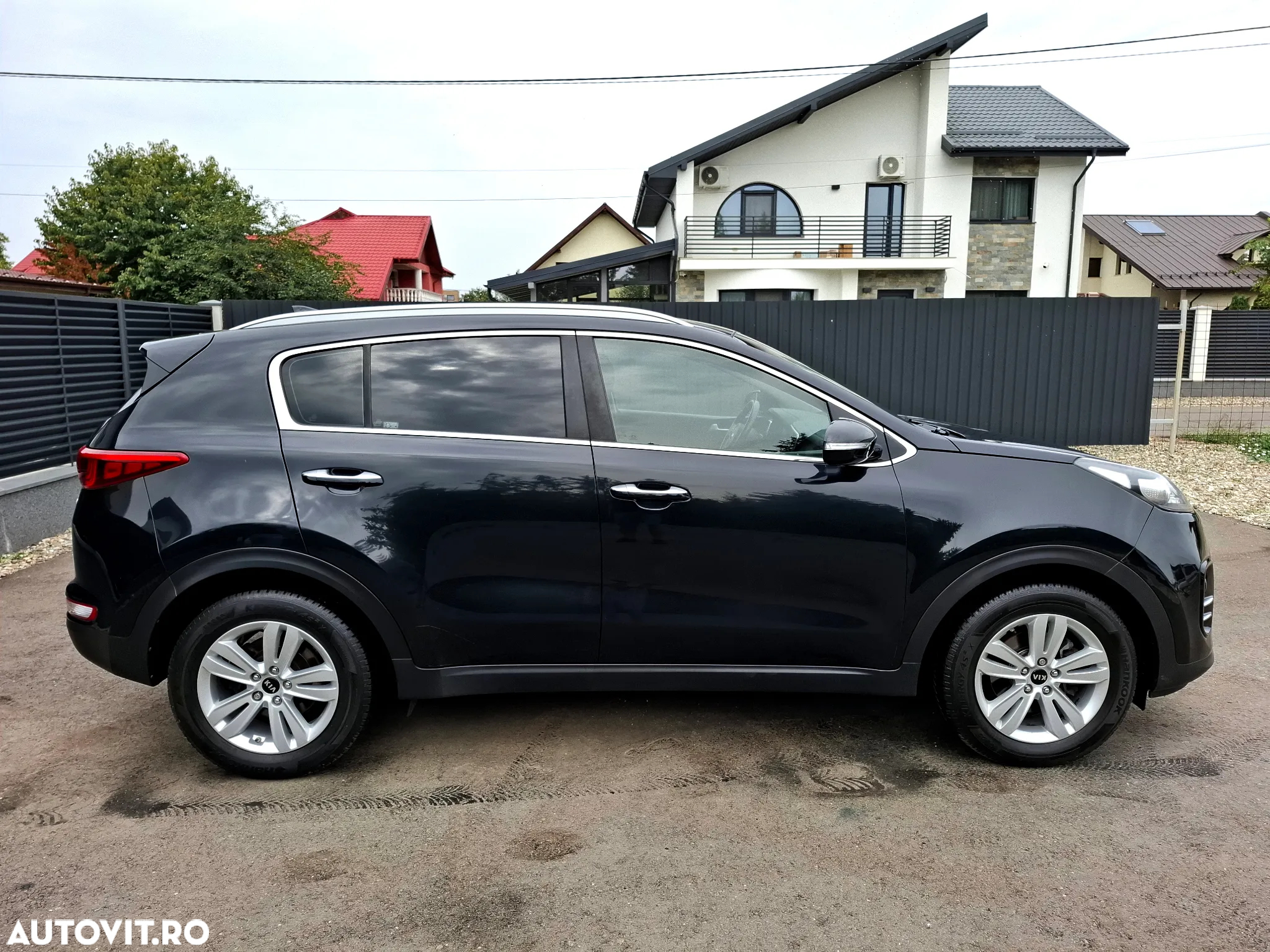 Kia Sportage 1.7 CRDI 2WD Edition 7 - 12