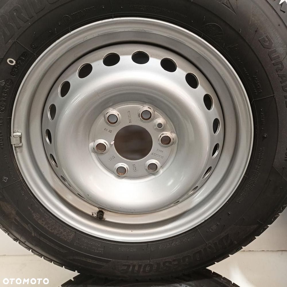 FELGI 6x125 16 IVECO DAILY 4szt (KF4512) - 3