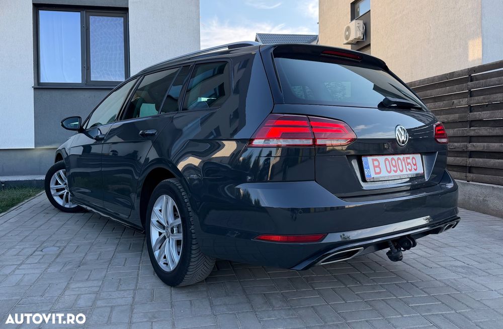 VOLKSWAGEN Golf 2020 — imagine 30
