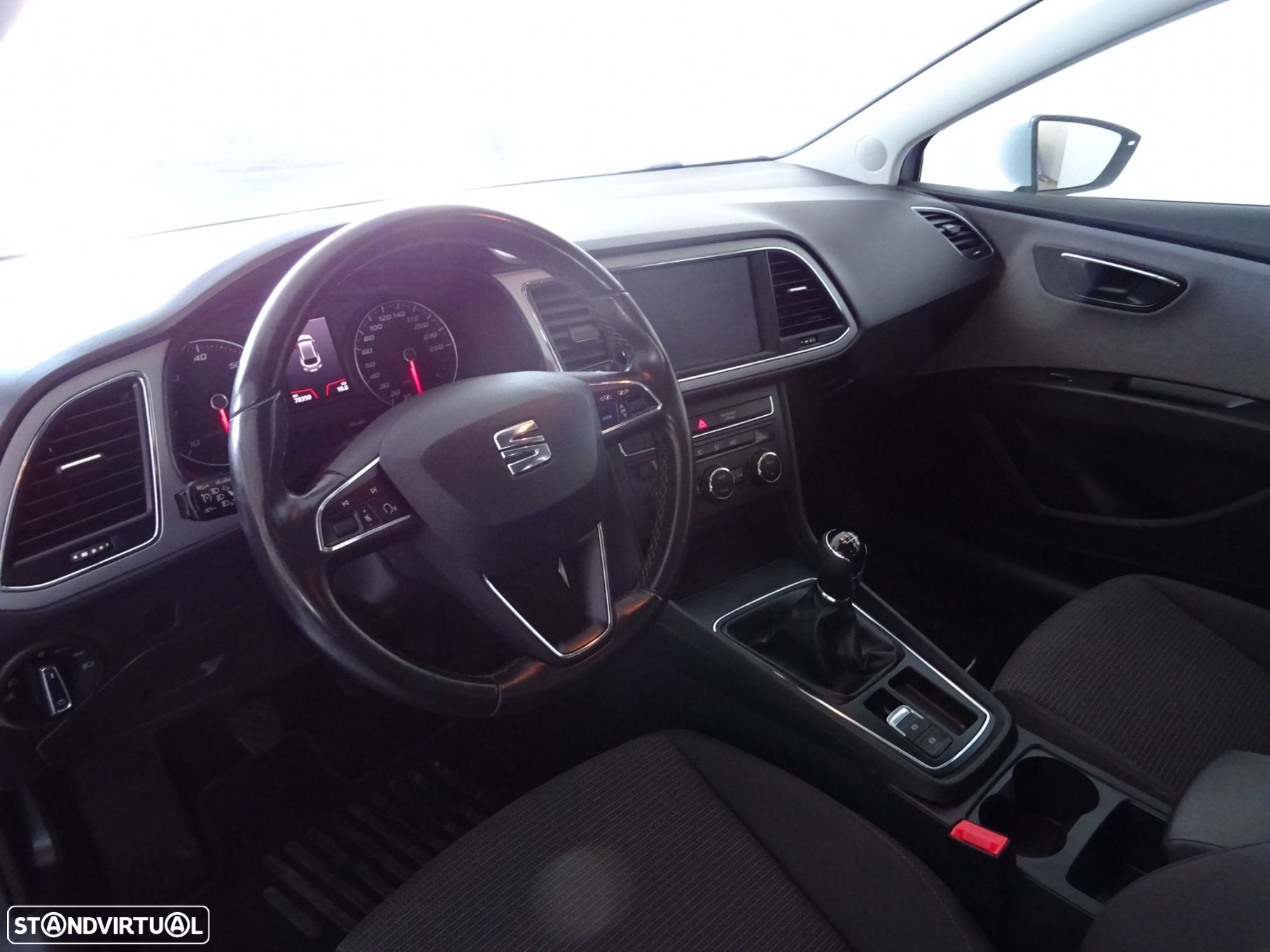 SEAT Leon ST 1.6 TDi Reference S/S - 10