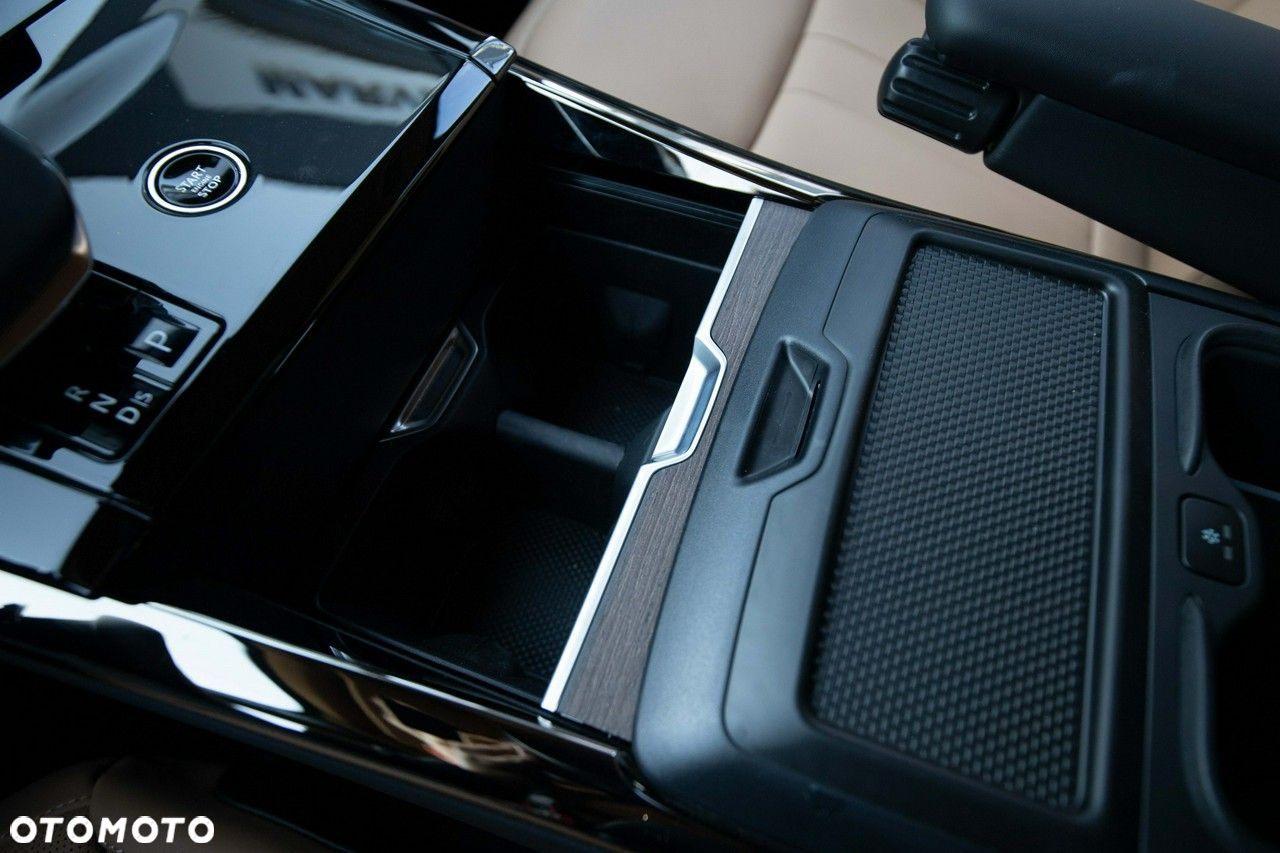 Land Rover Range Rover Sport - 31