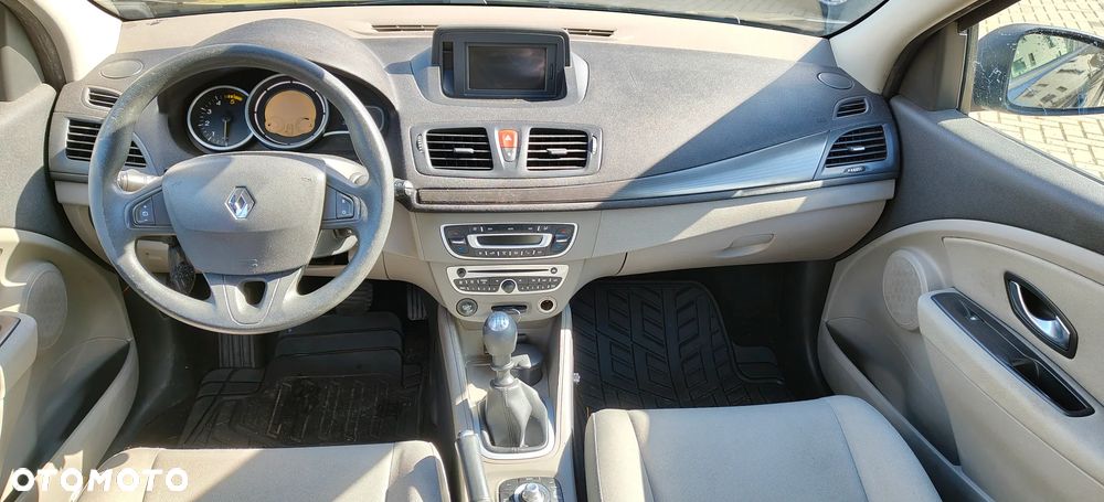 Renault Megane 1.5 dCi Dynamique - 7