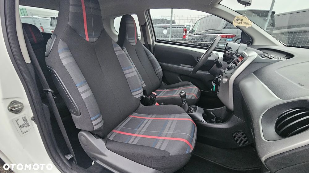 Peugeot 108 - 7