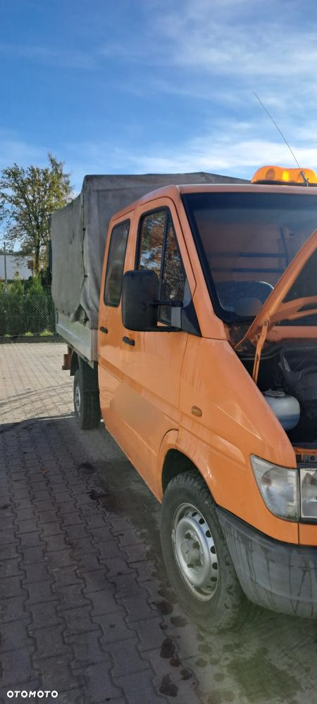 Mercedes-Benz 308 D - 4