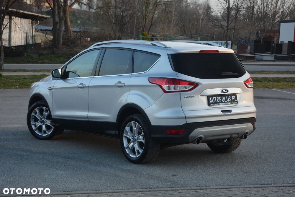 Ford Kuga - 4