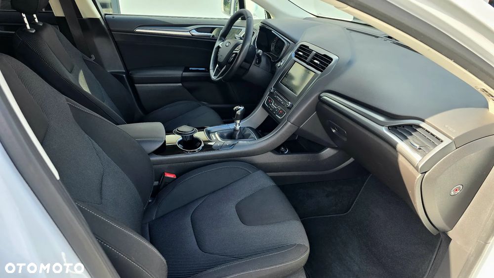 Ford Mondeo 2.0 TDCi Allrad Trend - 15