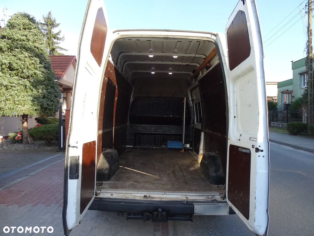 Ford TRANSIT 2,2 TDI - L3 H3  -MAX , HAK , - 8