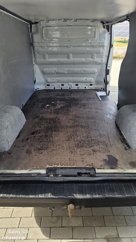 Opel Vivaro - 13